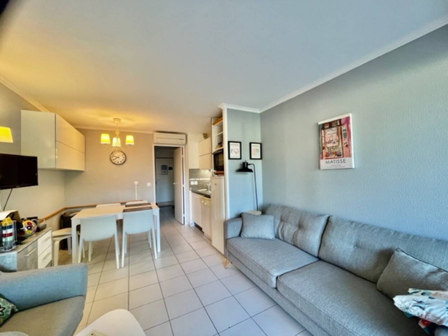 Cannes, duplex T3 vue mer, piscine, parking couvert, 4 pers.