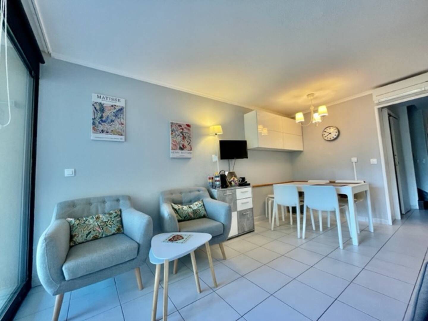 Cannes, duplex T3 vue mer, piscine, parking couvert, 4 pers., photo 2 of 15