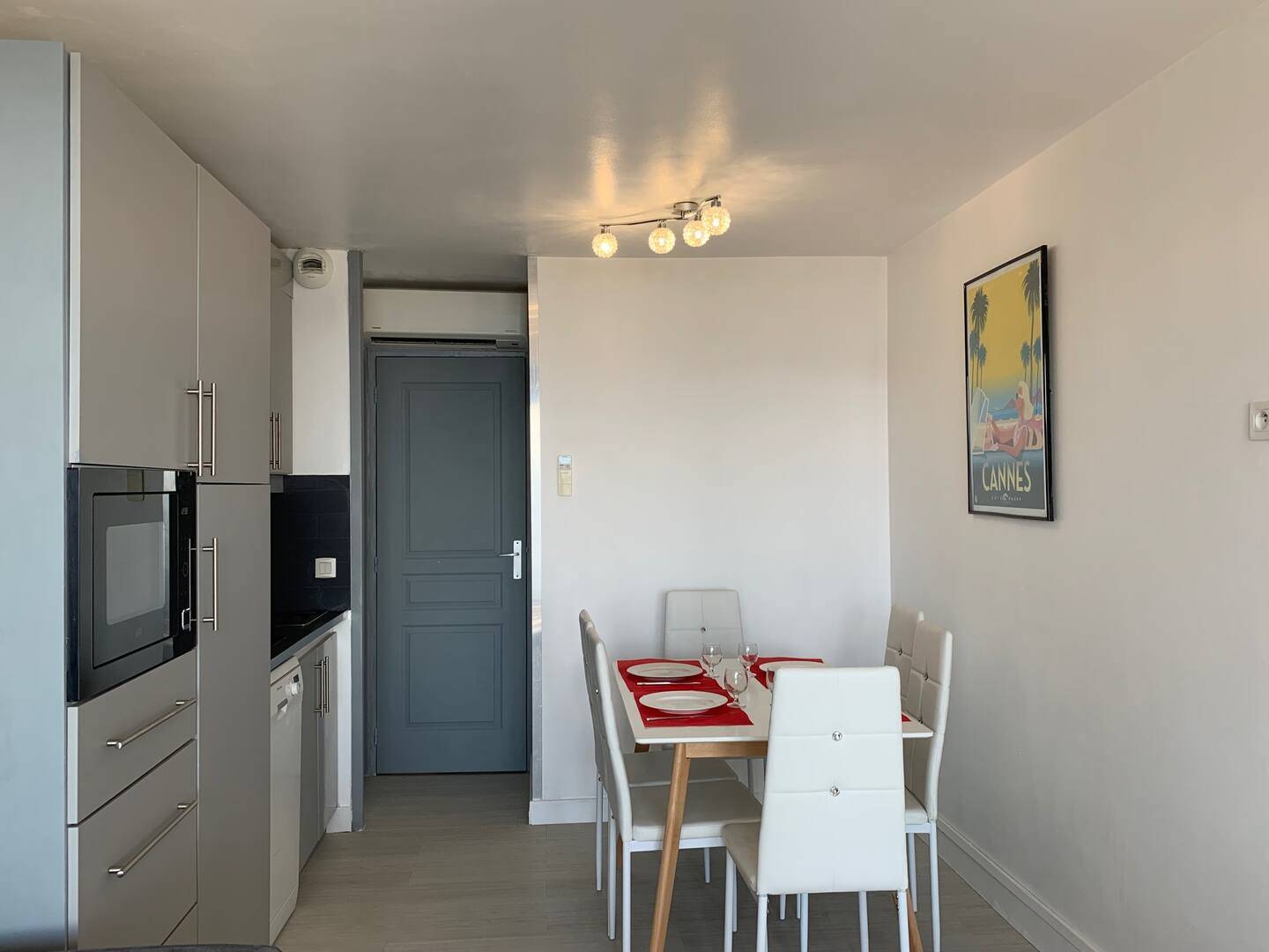 Superbe appartement avec vue mer Clim Wi Fi, photo 2 of 10